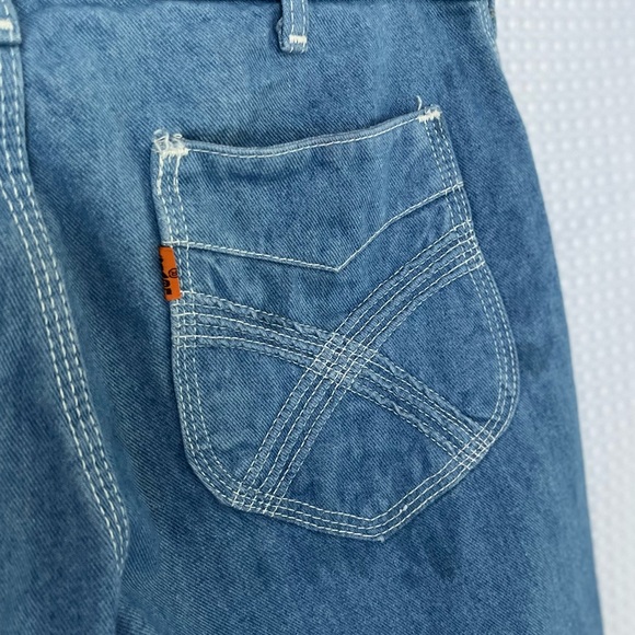 Vintage Levi's Fresh Produce Wide Leg Jeans - Picture 5 of 8